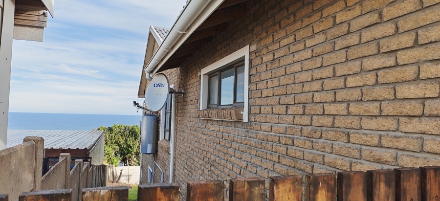 3 Bedroom Property for Sale in Dana Bay Western Cape